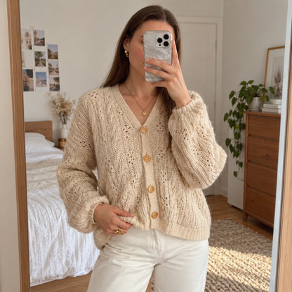 Garden Cable Cardigan Crochet Pattern PDF – Made-to-Measure Video Tutorial